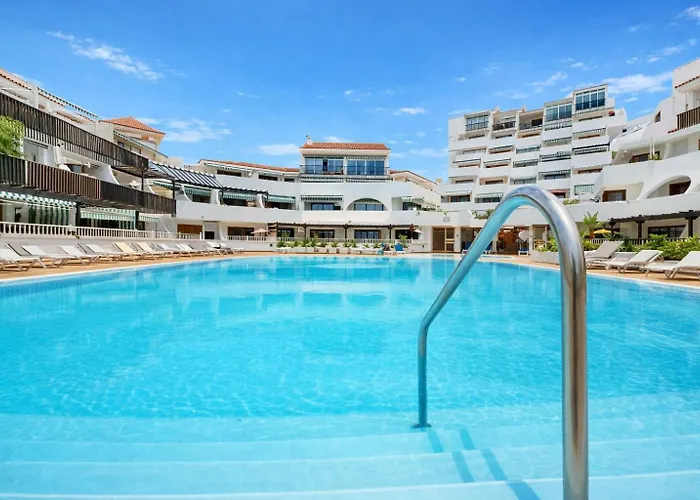 Atico 307-Jacuzzi Privado & Pool אדחה